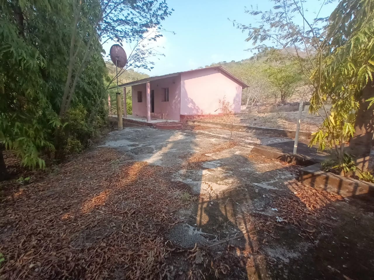 Caserío El Pillado, aldea el Pillado, Choluteca. consta con un área total de 6,142.66 varas cuadradas, cuenta con pozo elaborado a mano. (Comunicarse al 27881001).